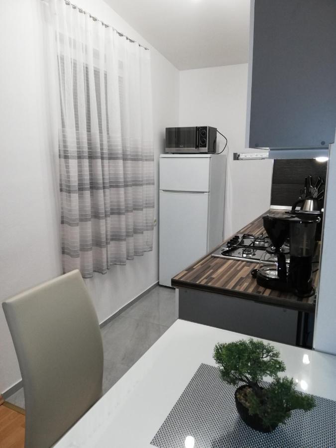 Apartmani Poljanec Вир Екстериор снимка