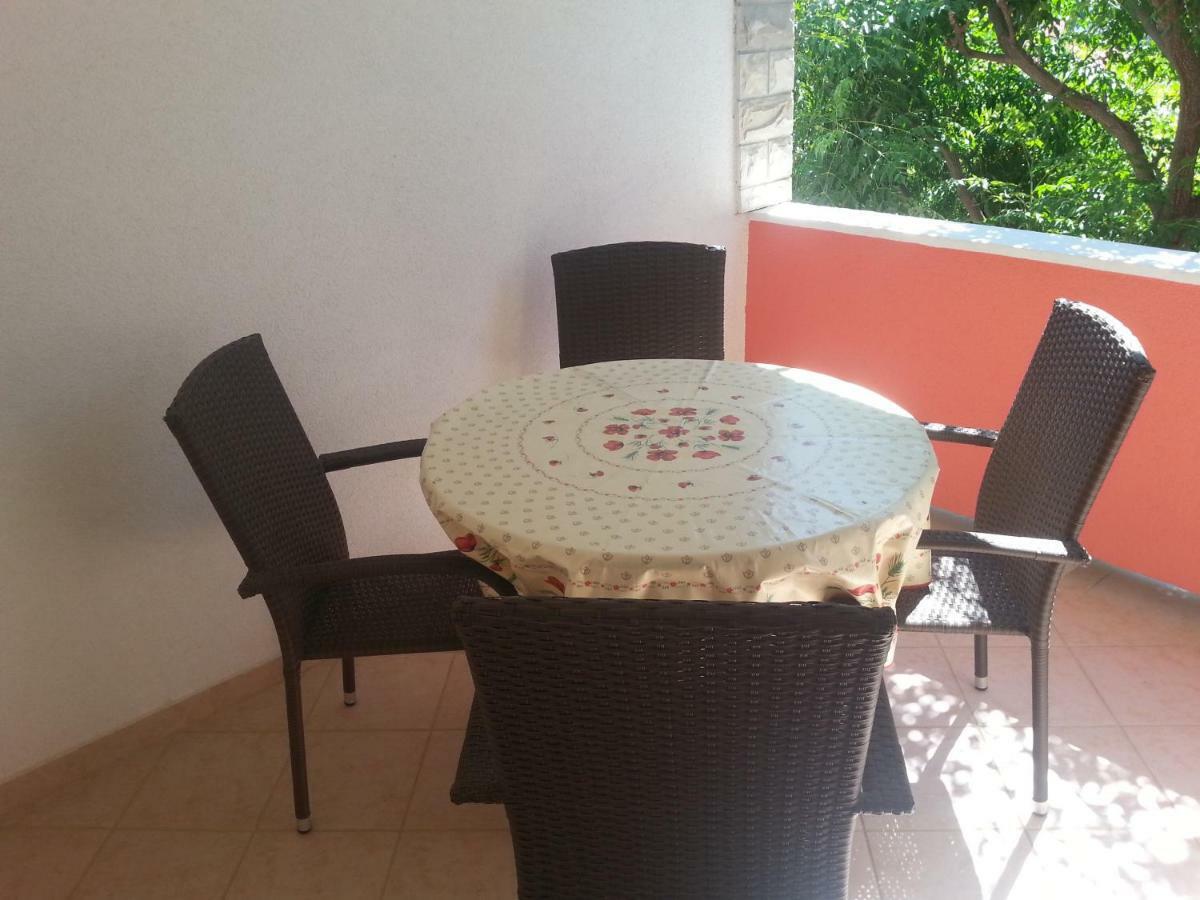 Apartmani Poljanec Вир Екстериор снимка