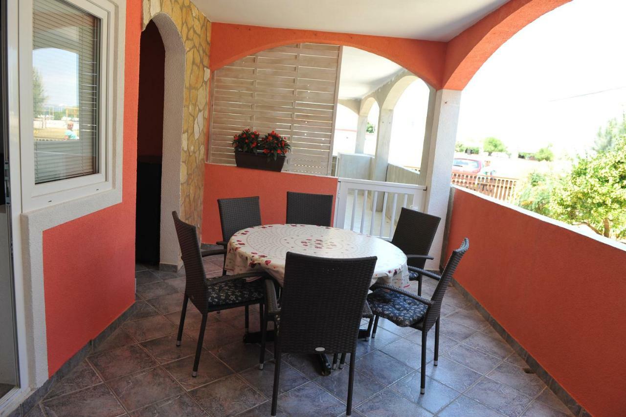 Apartmani Poljanec Вир Екстериор снимка
